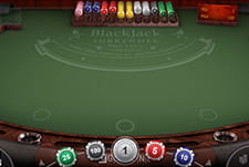 Spieltisch bei Blackjack Surrender im ComboSlots Casino.