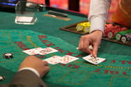Blackjack ist der Klassiker unter den Kartenspielen schlechthin und bringt euch auf die Jagd nach der perfekten 21.