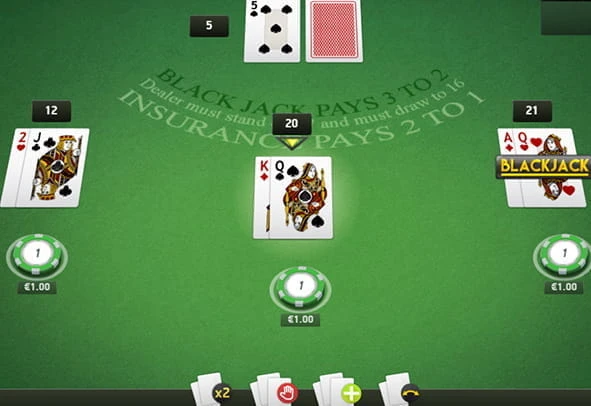 Die Demo-Version der 3 Hands Blackjack Variante von NetEnt. Der Spieler hat 3 Hände zu bespielen.