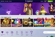 Das Bild zeigt die Webseite vom Casiplay Casino mit dem Menü und den beliebtesten Video Slots.