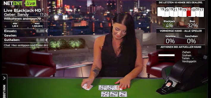 Ein Live Blackjack Common Draw Spieltisch von NetEnt im Live Casino von Gate 777. Der Dealer hat bereits 6 Spielkarten aufgedeckt und eine weitere Karte in der Hand.