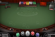 Im RobyCasino: Der Kartenspielklassiker Multihand Blackjack Pro.