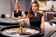 Live Dealerin im Online Casino.