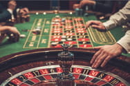 Echtgeld Roulette an Live Tischen mit echten Croupiers spielen