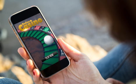 Mobile Casino Spiele auf einem Mobilgerät.