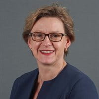 Chefin der UKGC Sarah Harrison