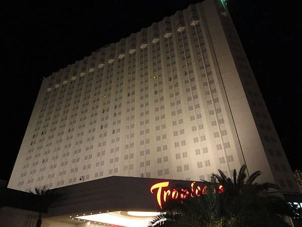 Der Casino-Hotel-Komplex Tropicana am Las Vegas Strip