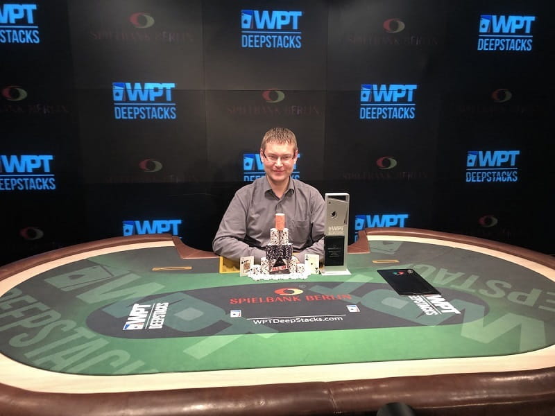 Ein Foto des WPTDeepStacks-Siegers 2019, Thomas Hoffmann.