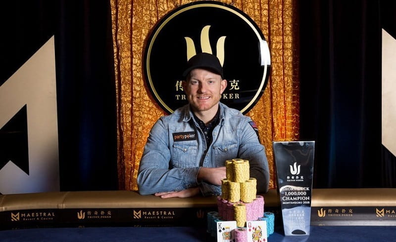 Der Pokerprofi Jason Koon bei den Triton Series.