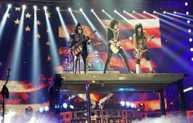 Ein Konzert der Kultband KISS.