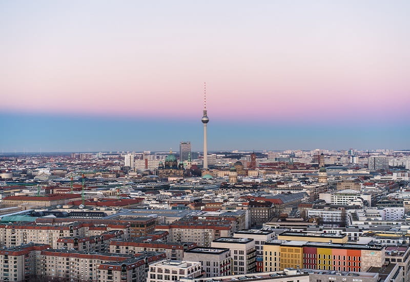 Die Skyline der deutschen Hauptstadt Berlin.
