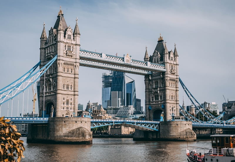 Die Londoner Tower Bridge.