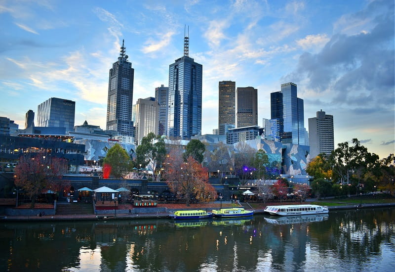 Die Skyline von Melbourne, Australien.