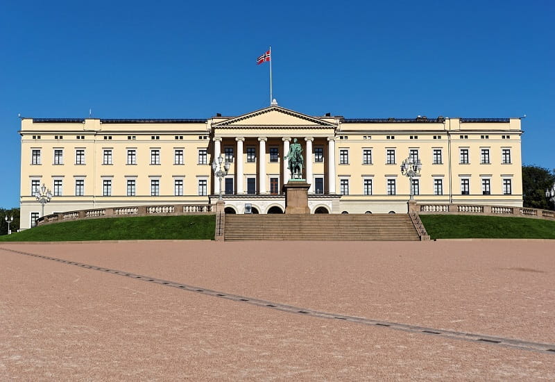 Das königliche Schloss zu Oslo in Norwegen.