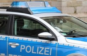 Ein Polizeiwagen im Einsatz.