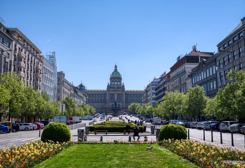 Das Parlamentsgebäude der Tschechischen Republik in Prag.