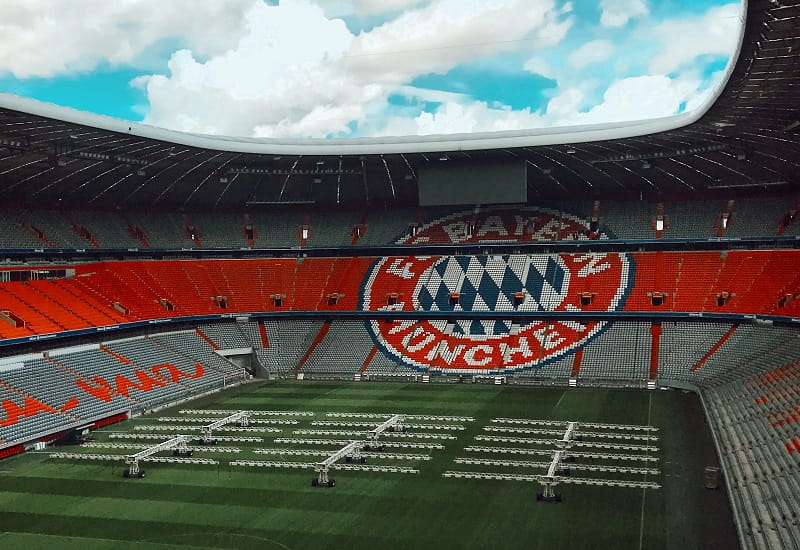 Die leeren Ränge der Münchener Allianz-Arena.