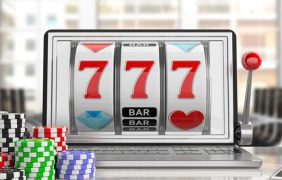 Online Spielautomat mit 777