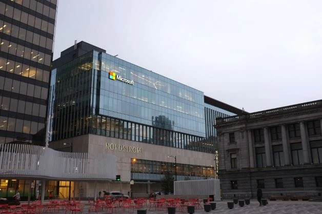 Microsoft Gebäude als Symbol für die Übernahme des Tech-Giganten.