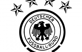 Das Logo des deutschen Fußballbundes mit vier Sternen für vier erreungene Weltmeisterschaften.