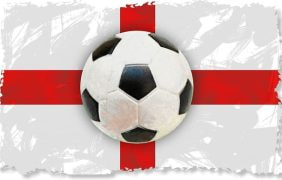 Die englische Flagge kombiniert mit einem Fußball.