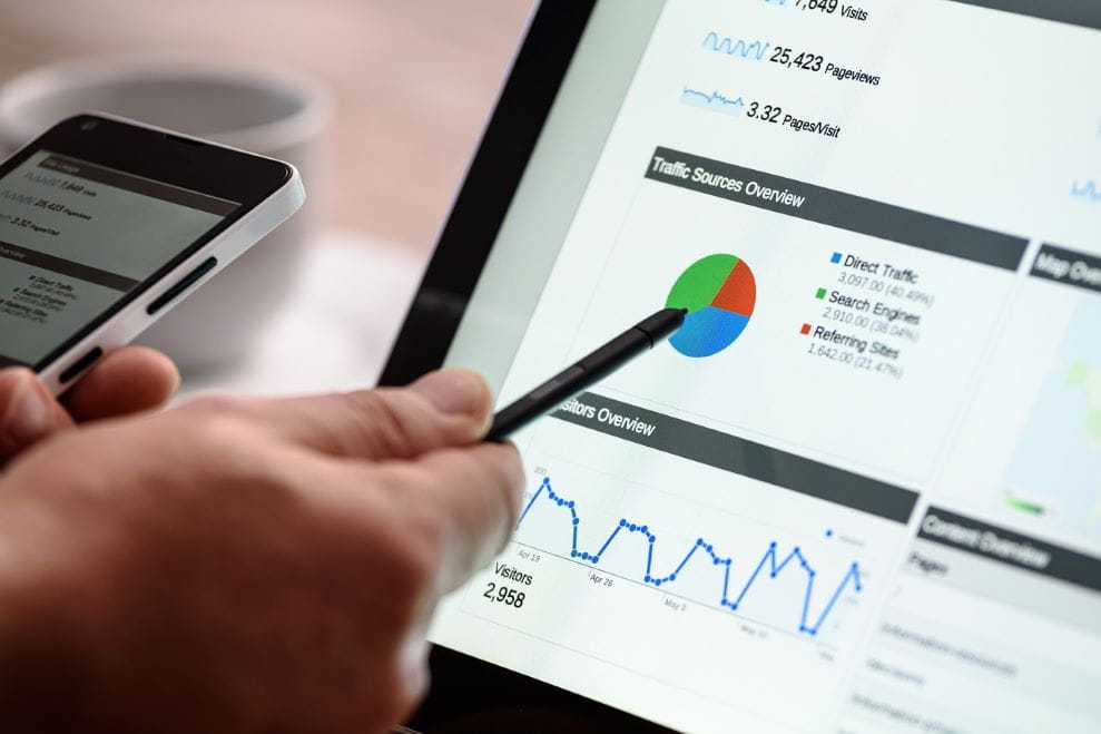 Data SEO dapat dilihat di layar.