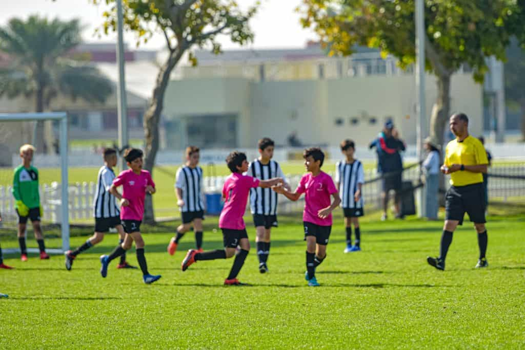 Jugendliche Fußballspieler während eines Matches