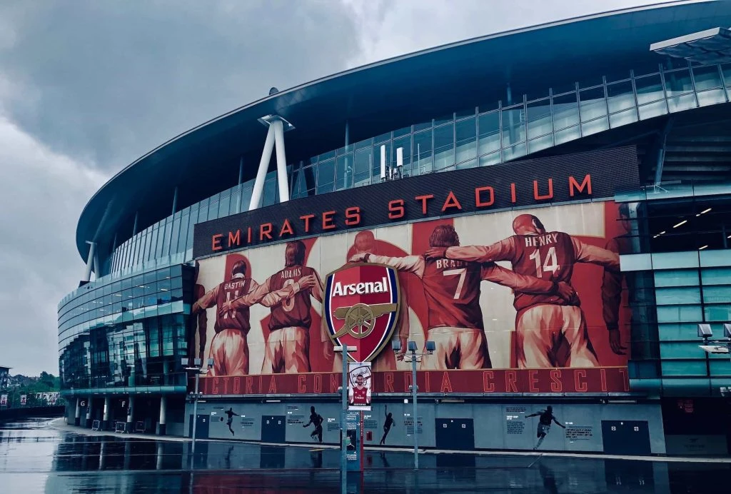 Eine Außenaufnahme des Emirates-Stadium von Arsenal London