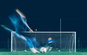 Fantasy football online Tor mit Schützen