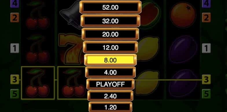 Darstellung einer Risikoleiter als Feature eines Online Spielautomaten.