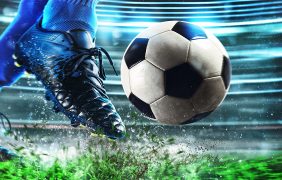 Aufnahme von Sandro Tonali in einer Trainingsjacke von Newcastle United.