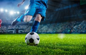 Aufnahme von Sandro Tonali bei einem Champions League Spiel von Newcastle United.