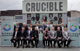 Aufnahme der 16 gesetzten Spieler bei der Snooker-Weltmeisterschaft 2024.