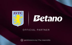 Plakat für die offizielle Partnerschaft zwischen Aston Villa und dem Sportwettenanbieter Betano.