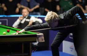 Aufnahme von Neil Robertson bei den World Open in Yushan.