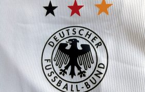 Deutschland gewinnt im Achtelfinale der Fußball-Europameisterschaft mit 2:0 gegen Dänemark und trifft im Viertelfinale auf Spanien (Symbolbild).