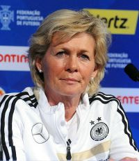 Foto der ehemaligen deutschen Fußballnationaltrainerin Silvia Neid