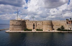 Aufnahme von dem Schloss von Tarent, Italien.