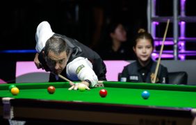 Aufnahme von Ronnie O'Sullivan bei der Snooker International Championship.