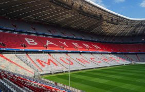 Foto einer Tribüne in der Allianz Arena in München