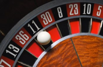 Suchtberater zweifelt an Verdrängung des Schwarzmarktes durch Legalisierung von Online Casinos in Baden-Württemberg