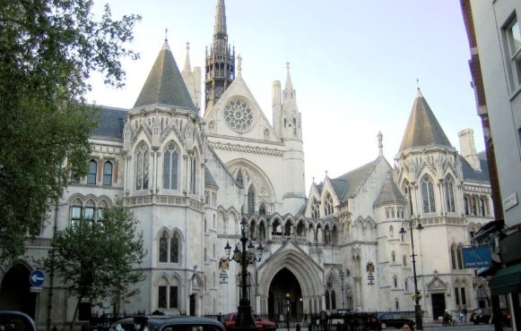 Aufnahme der Royal Courts of Justice in London.