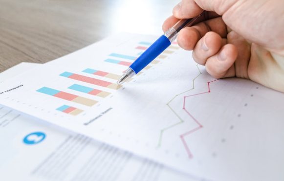 Unterlagen mit Finanzkennzahlen