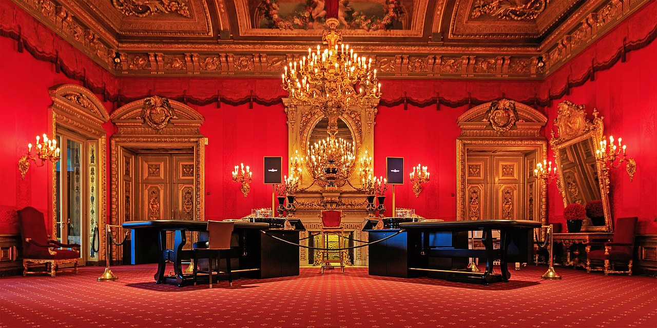 Der opulente Rote Saal im Casino Baden-Baden.