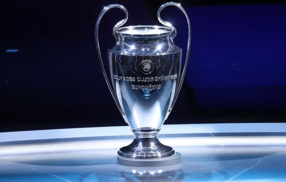 Foto des Champions League Pokals