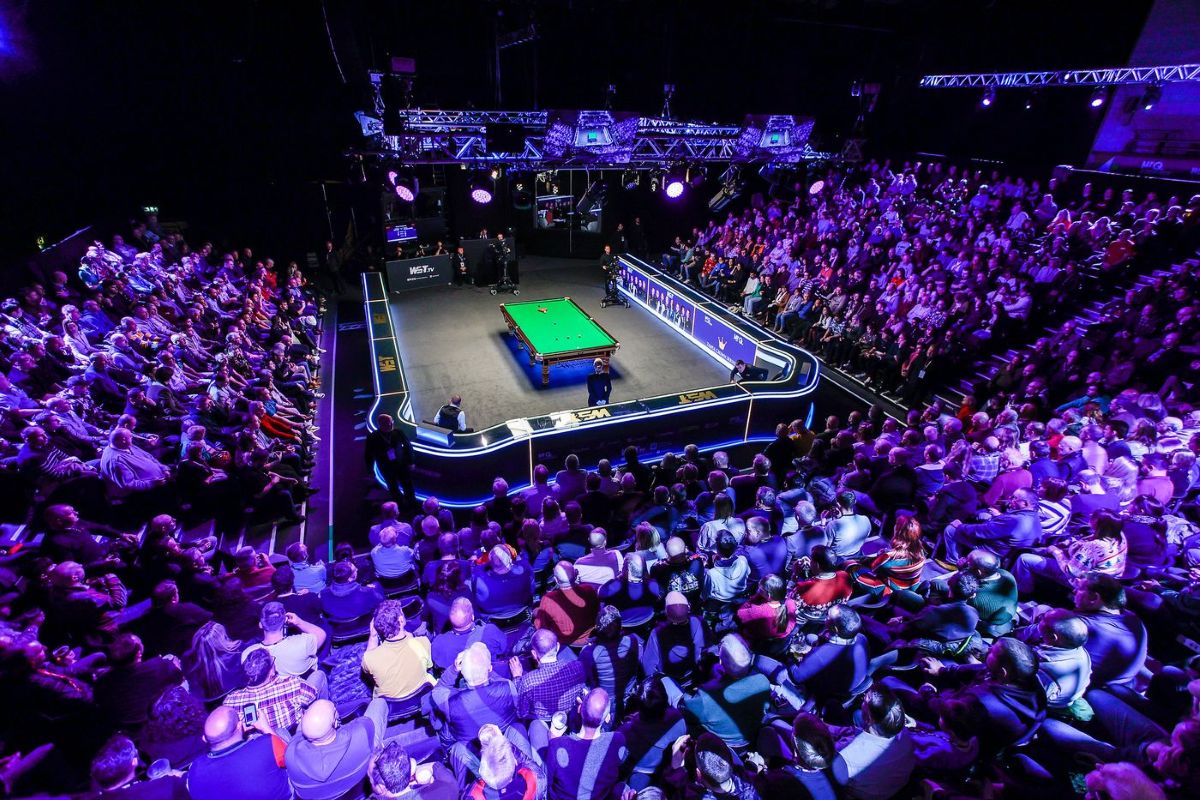 Aufnahme aus dem York Barbican, dem Austragungsort der Snooker UK Championship.